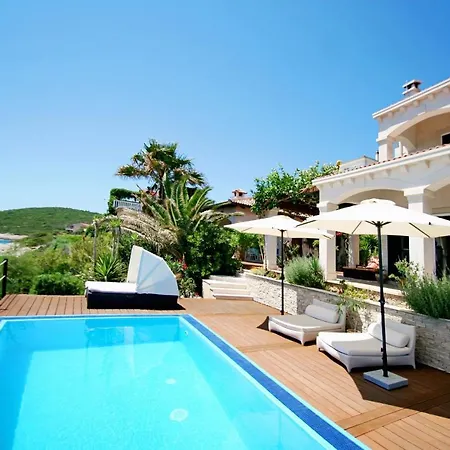 Seabreeze Holiday home *